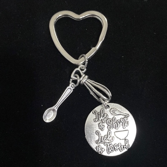 Life Is Short Lick The Bowl Keychain Baker Gift - Picture 5 of 5